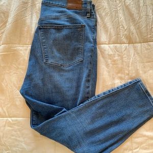 Madewell 10” High-Rise Roadtripper Authentic Jeans in Vinton Wash